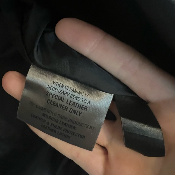 Vintage Wilson Black Leather Jacket - Picture 10 of 10